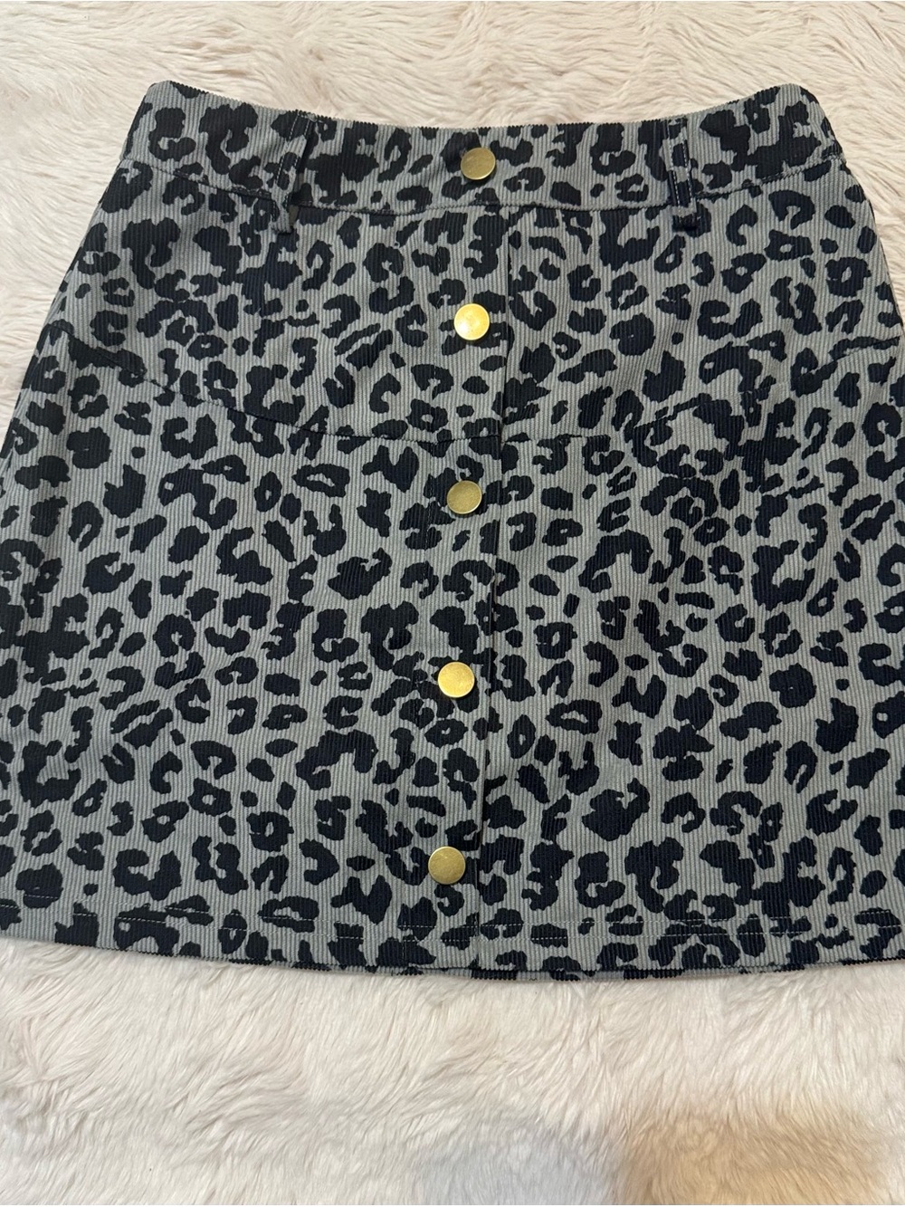 HALARA Grey & Black Leopard Print Button-Front Mini Skirt with built in shorts
